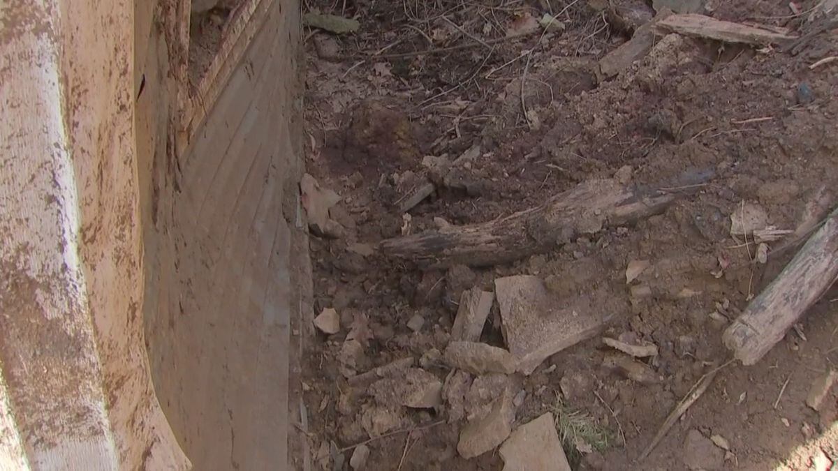 Crews Fix Landslide In Allegheny County
