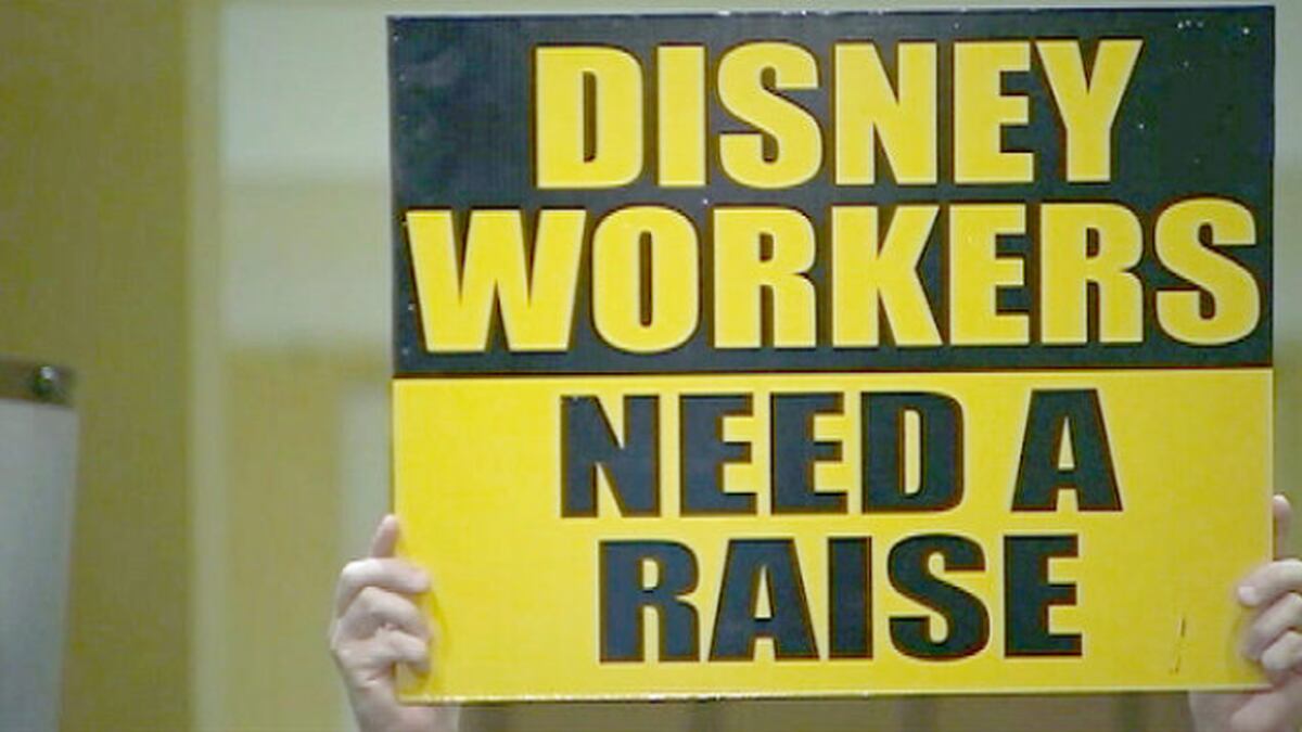 Disney workers' union calls for 37 percent pay increase; company offers