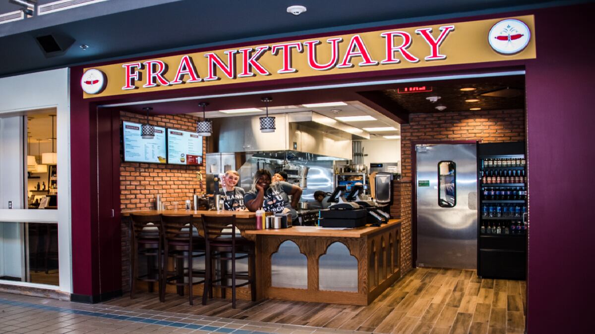 Pittsburgh International Airport offers travelers new dining options