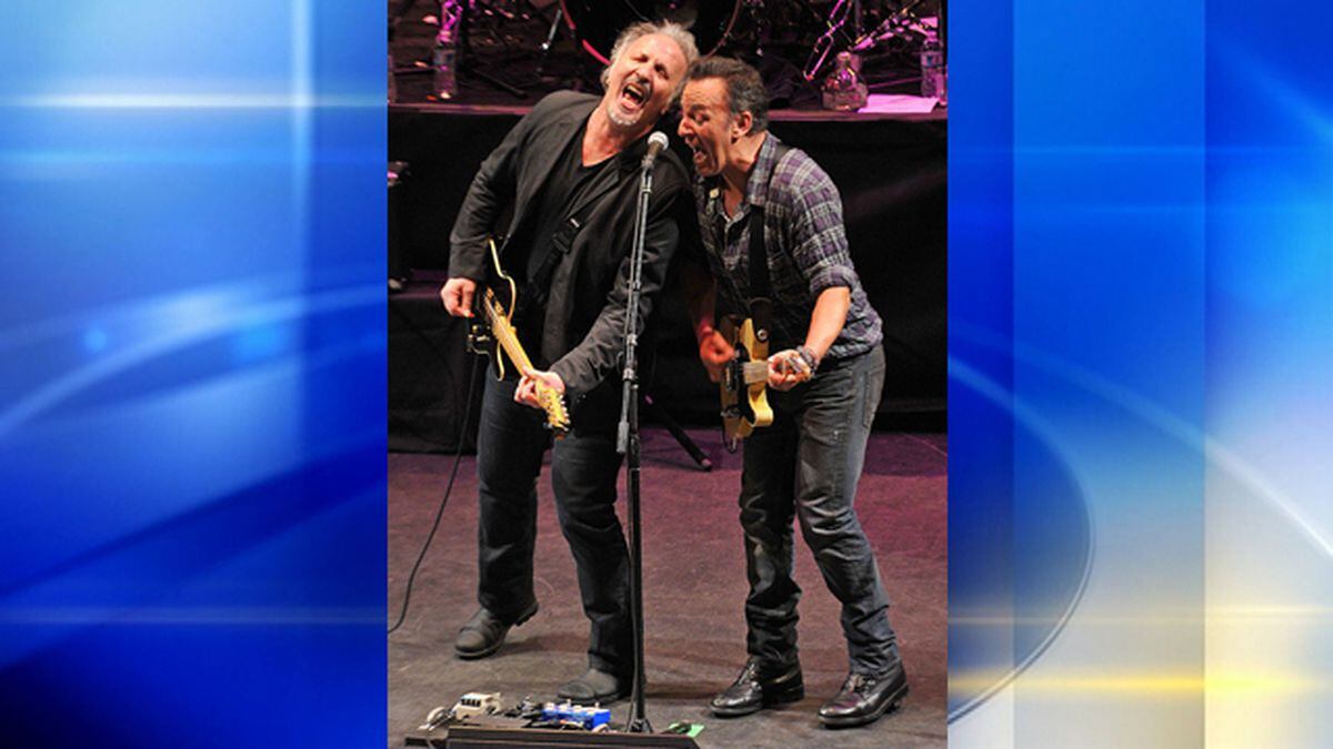 Pittsburgh rock musician Joe Grushecky to perform at Democratic National Convention Thursday night
