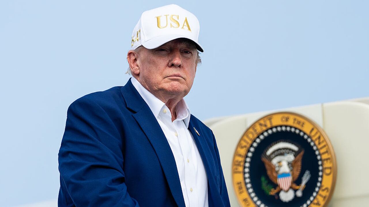 President Trump Reportedly Used Decoy Plane Amid Alleged Iranian Threat