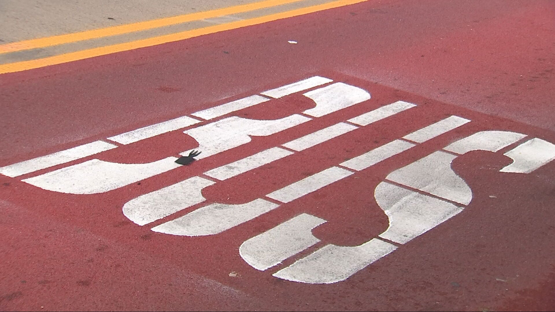 Fifth Avenue Traffic Reduced to One Lane in Oakland for University Line Project