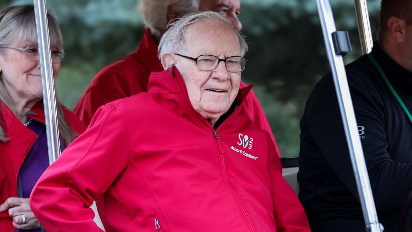 Warren Buffett Steps Down as Berkshire Hathaway Chairman; Son Howard Buffett to Succeed Him