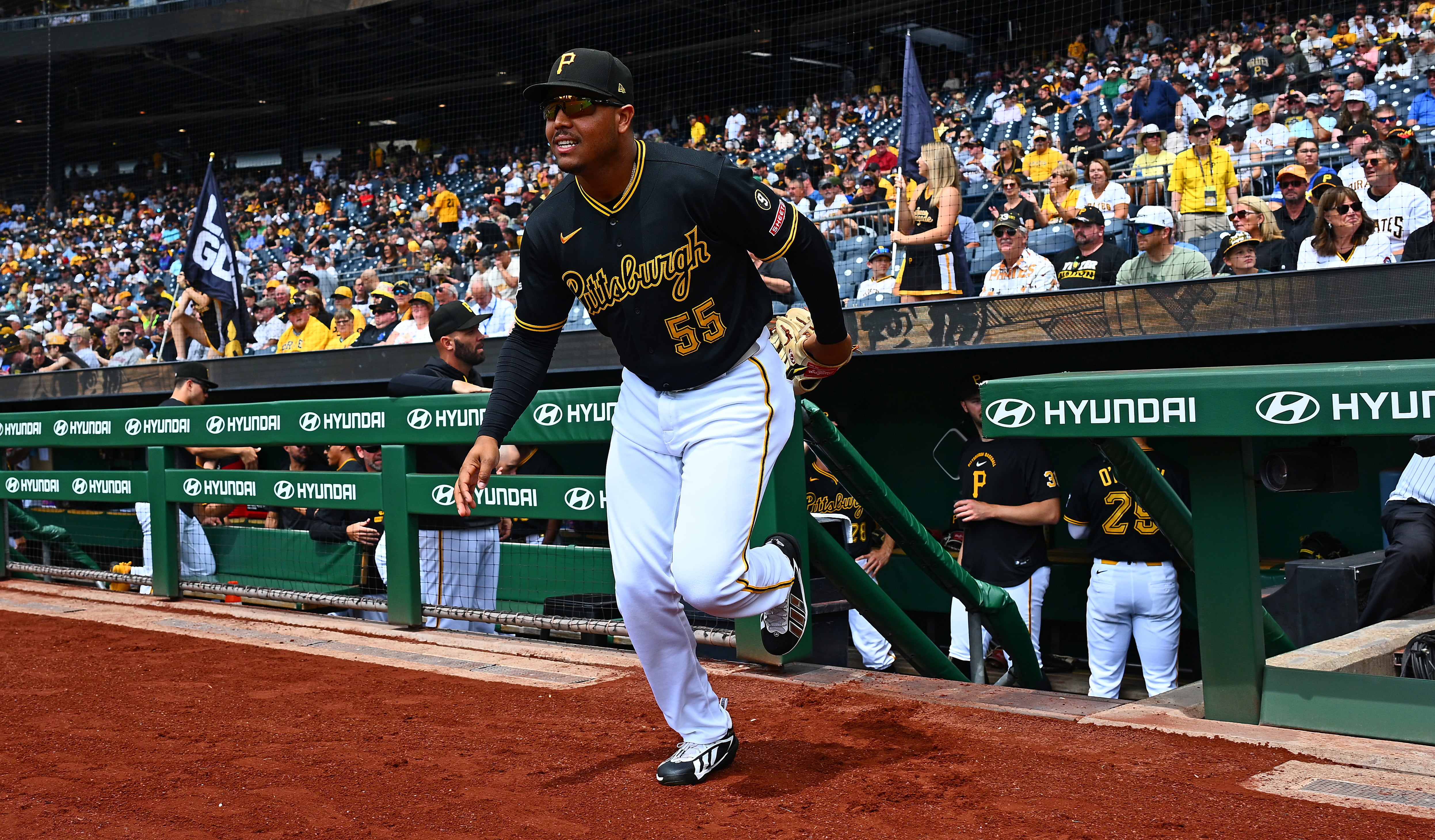 Pittsburgh Pirates Outfielder Esmerlyn Valdez Named National League Rookie of the Month