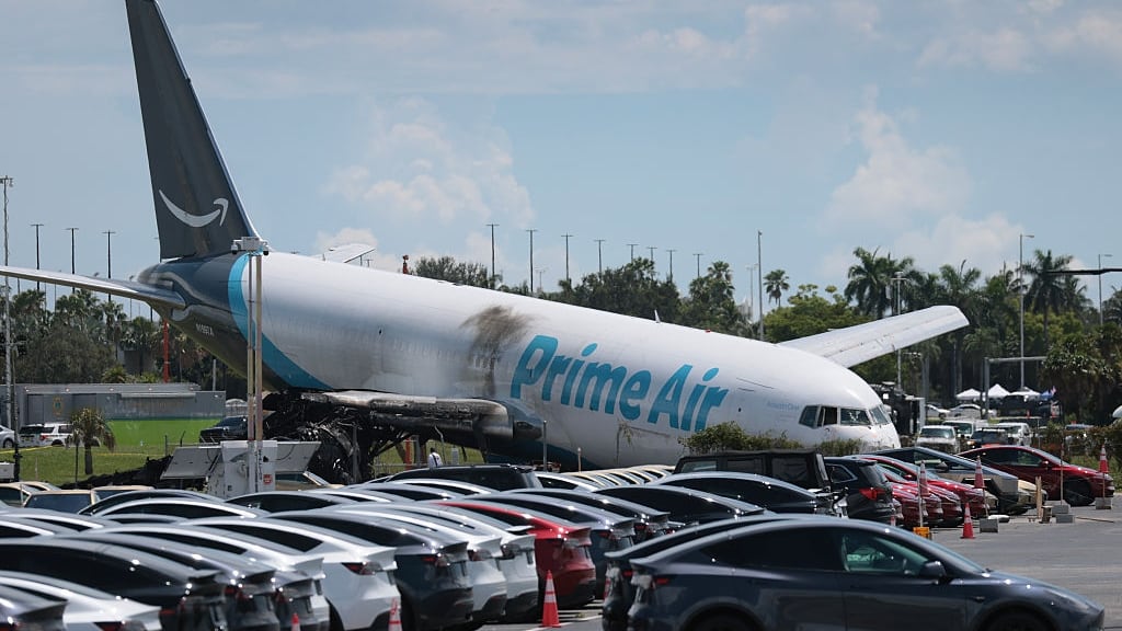 Amazon Pauses Partnership With 21 Air Following Fatal Runway Incident