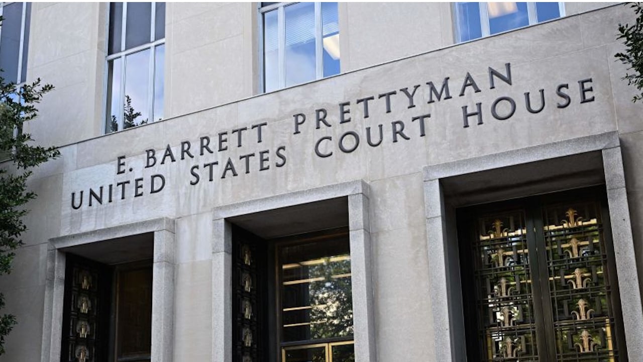 Federal Judge Orders Reinstatement of White House Press Passes for CNN, MS NOW, Politico; Reporters Still Denied Entry