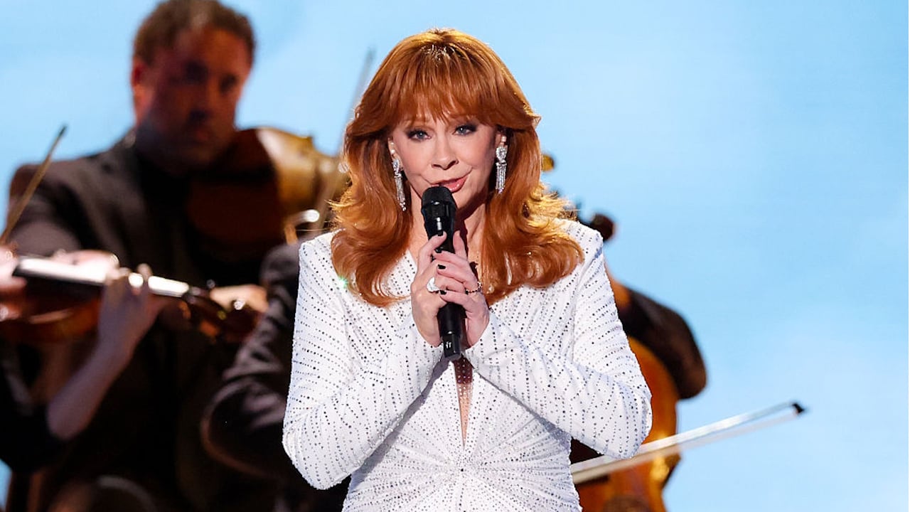 Reba McEntire and Sally Field Honor Dolly Parton at 78th Emmy Awards