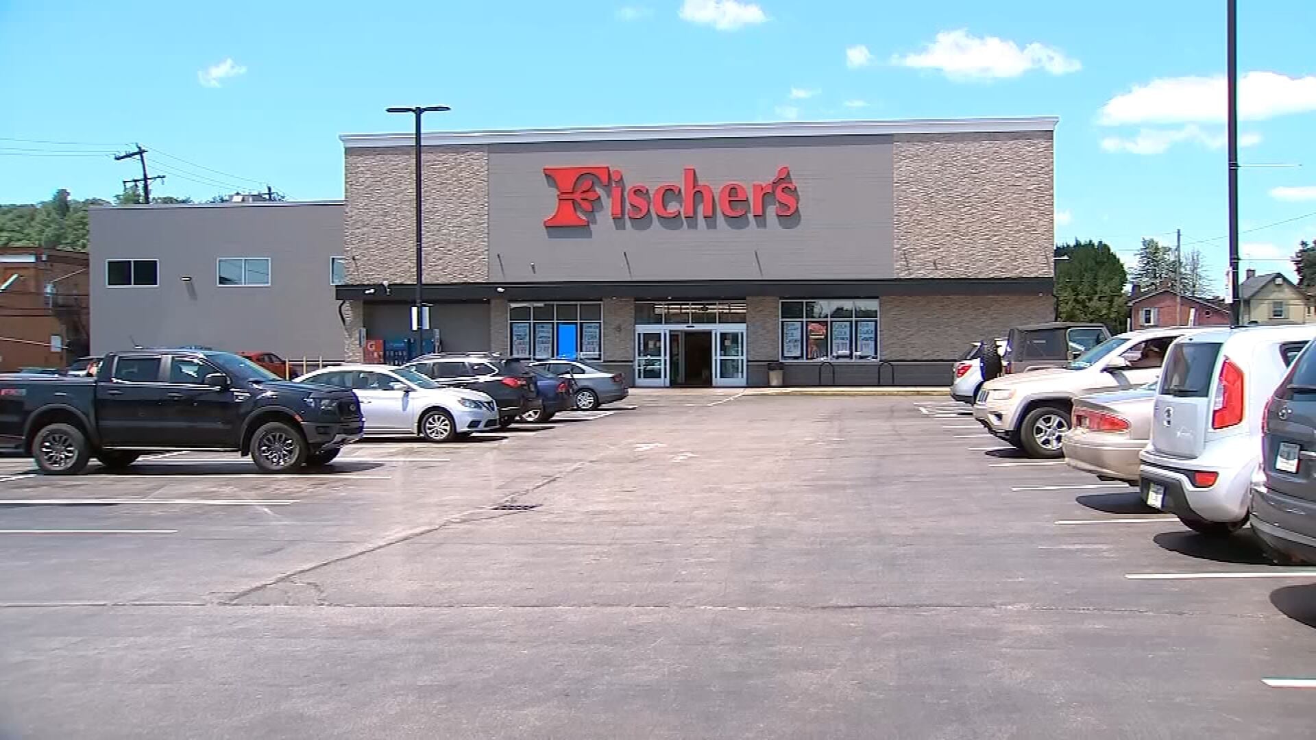 Man Accused of Orchestrating $14,000 Fraudulent Check Scheme at Beaver County Grocery Store